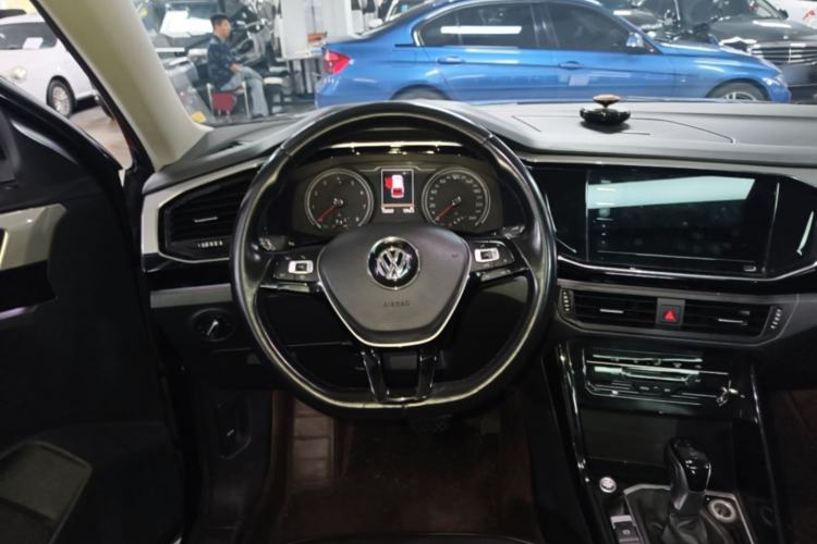 Used Volkswagen Tayron 2020 330TSI Two-Wheel Drive Luxury Smart Connectivity Version Steering Wheel