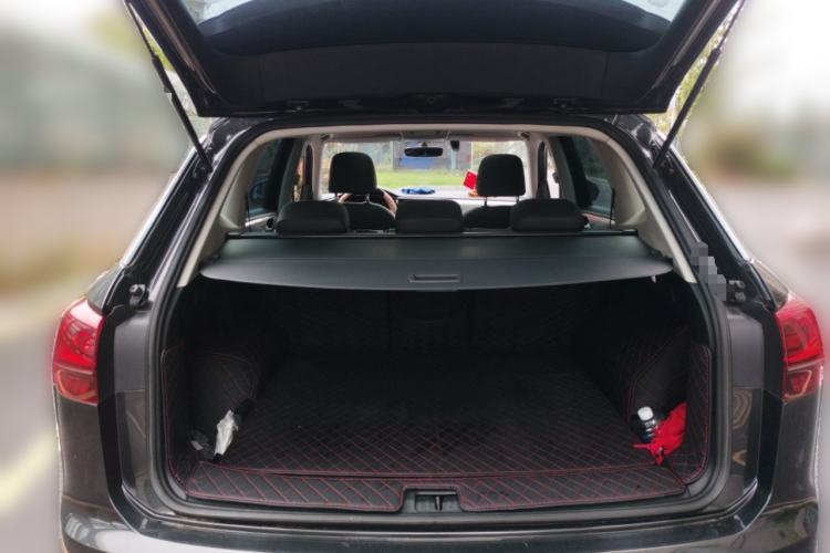Used Volkswagen Tayron 2020 280TSI Two-Wheel Drive Luxury Connect Edition Trunk