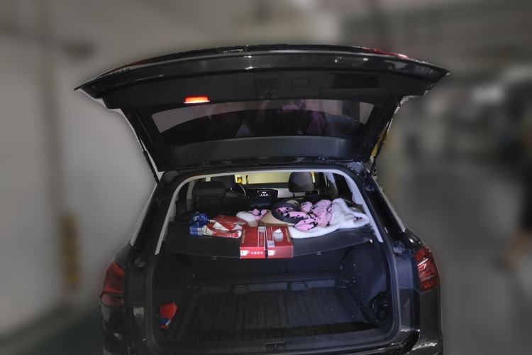 Used Volkswagen Tayron 2020 330TSI Two-Wheel Drive Luxury Smart Connectivity Version Trunk