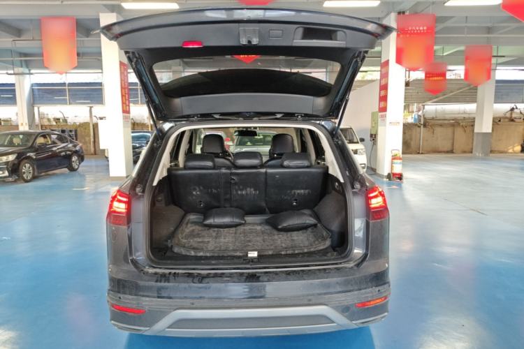 Used Volkswagen Tayron 2020 330TSI Two-Wheel Drive Luxury Smart Connectivity Version Trunk