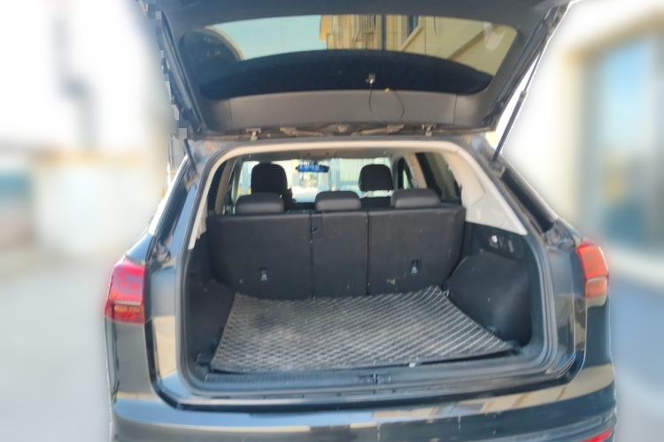 Used Volkswagen Tayron 2020 330TSI Two-Wheel Drive Luxury Smart Connectivity Version Trunk