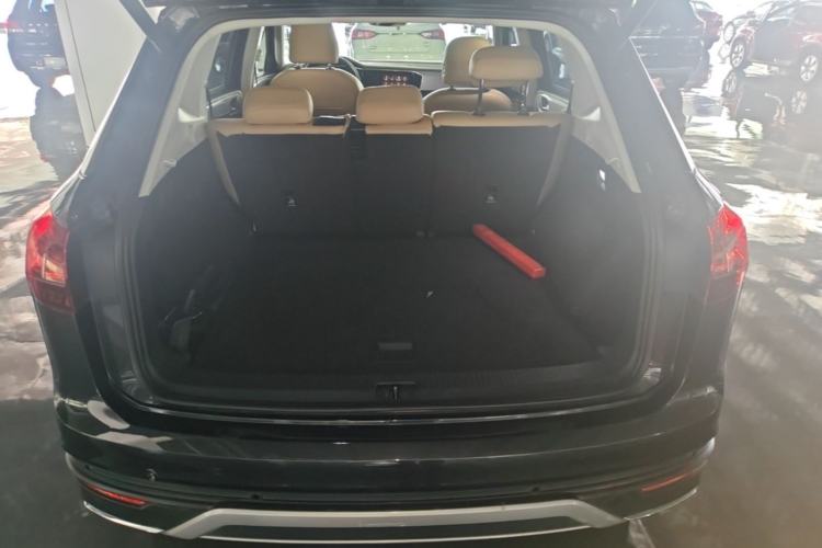 Used Volkswagen Tayron 2020 330TSI Two-Wheel Drive Luxury Smart Connectivity Version Trunk