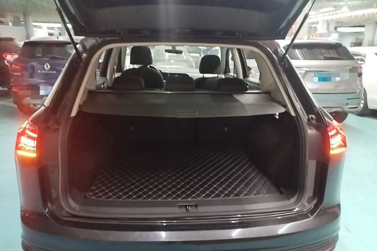 Used Volkswagen Tayron 2020 330TSI Two-Wheel Drive Luxury Smart Connectivity Version Trunk