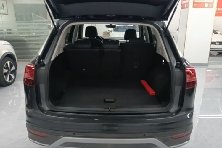 Used Volkswagen Tayron 2020 330TSI Two-Wheel Drive Luxury Smart Connectivity Version Trunk