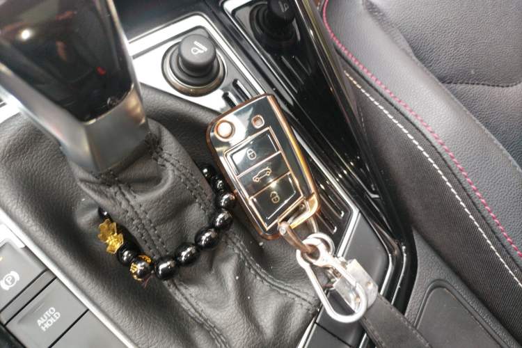 Used Volkswagen Tayron 2020 280TSI Two-Wheel Drive Luxury Connect Edition Vehicle Key