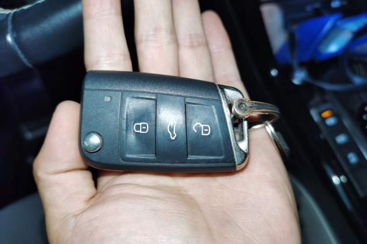 Used Volkswagen Tayron 2020 380TSI All-Wheel Drive R-Line Connected Version Vehicle Key
