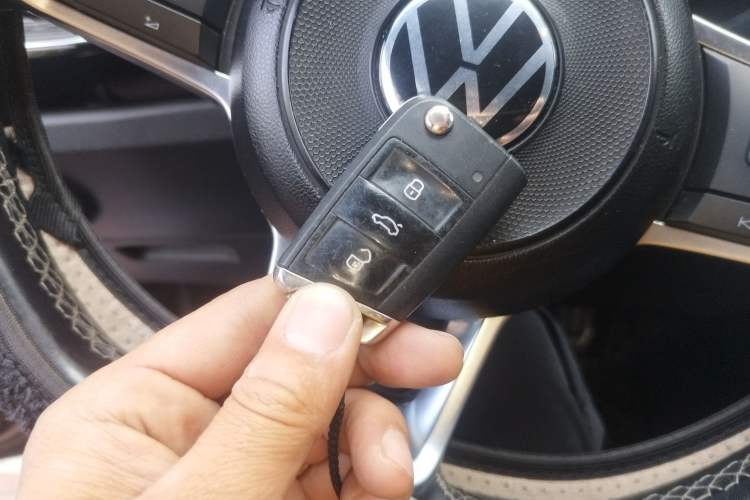 Used Volkswagen Tayron 2020 380TSI All-Wheel Drive R-Line Connected Version Vehicle Key