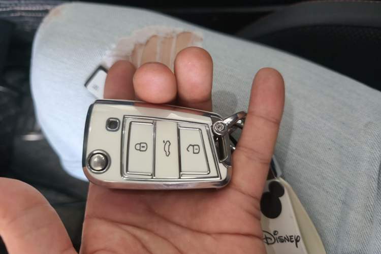 Used Volkswagen Tayron 2020 330TSI Two-Wheel Drive Luxury Smart Connectivity Version Vehicle Key