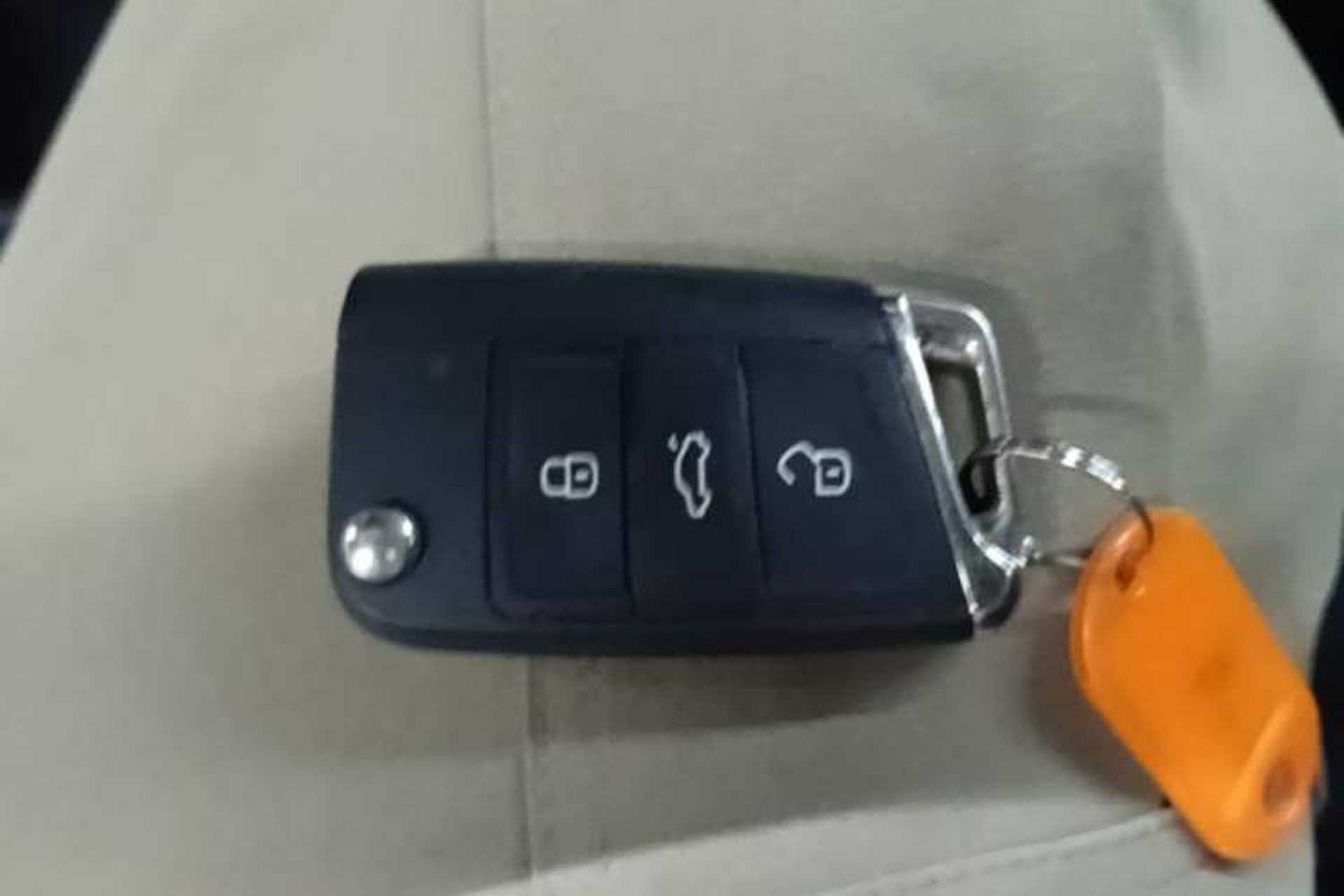 Used Volkswagen Tayron 2020 330TSI Two-Wheel Drive Luxury Smart Connectivity Version Vehicle Key