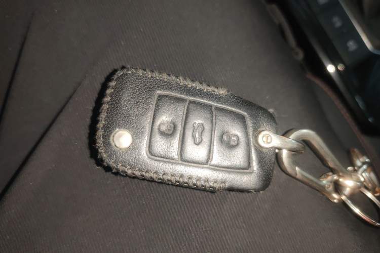 Used Volkswagen Tayron 2020 330TSI Two-Wheel Drive Luxury Smart Connectivity Version Vehicle Key