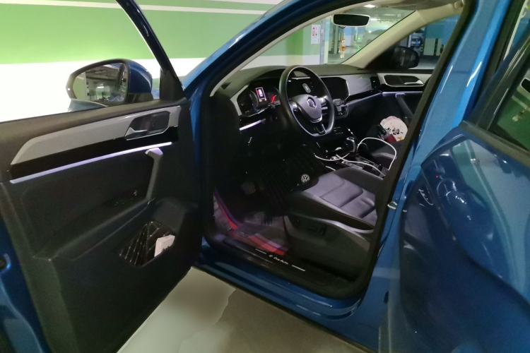 Used Volkswagen Tayron 2020 280TSI Two-Wheel Drive Luxury Connect Edition Driver Seat
