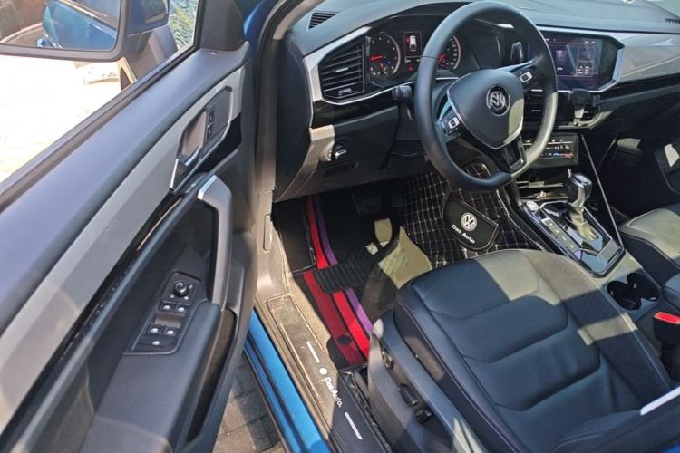 Used Volkswagen Tayron 2020 280TSI Two-Wheel Drive Luxury Connect Edition Driver Seat