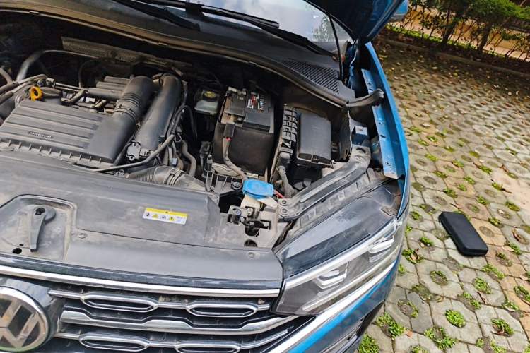 Used Volkswagen Tayron 2020 280TSI Two-Wheel Drive Luxury Connect Edition Engine Bay Left