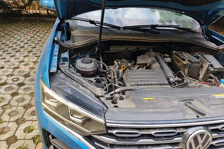 Used Volkswagen Tayron 2020 280TSI Two-Wheel Drive Luxury Connect Edition Engine Bay Right