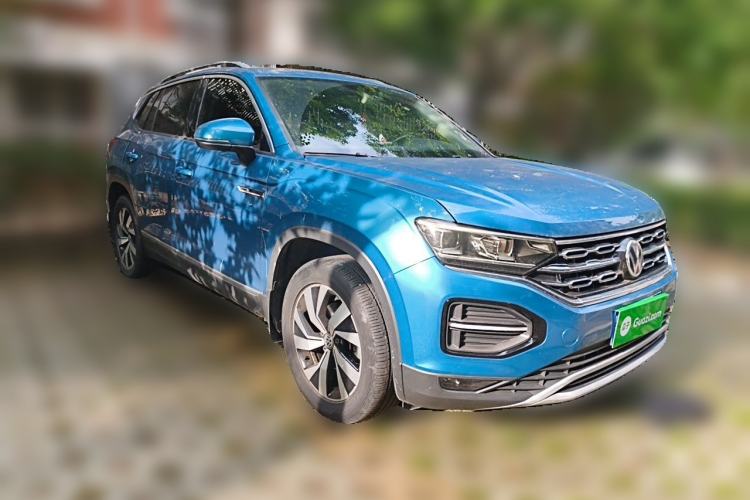 Used Volkswagen Tayron 2020 280TSI Two-Wheel Drive Luxury Connect Edition Front Right 45 Deg