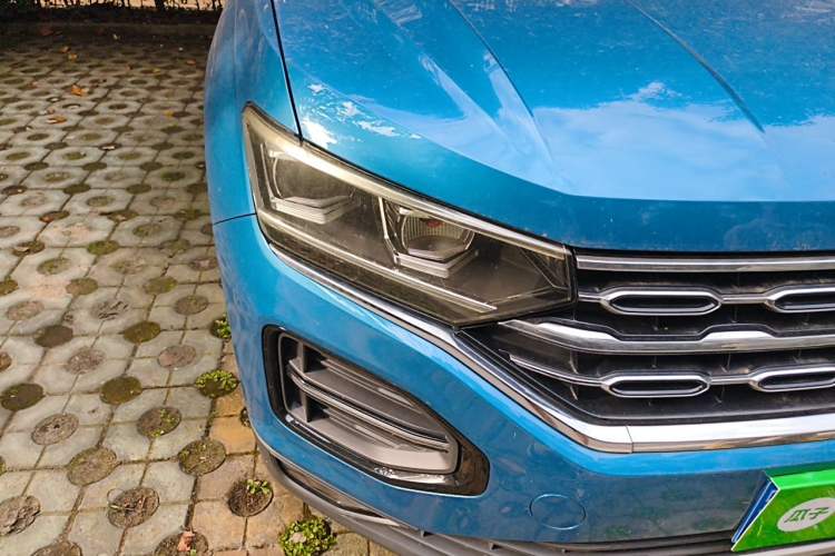 Used Volkswagen Tayron 2020 280TSI Two-Wheel Drive Luxury Connect Edition Right Front Headlight