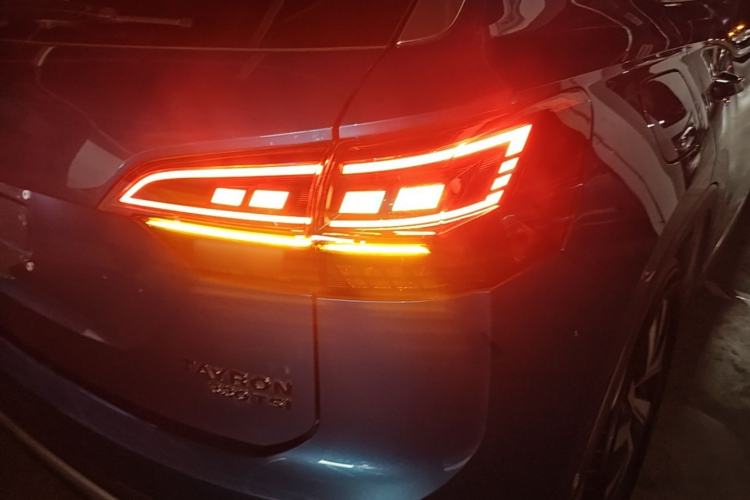 Used Volkswagen Tayron 2020 330TSI Two-Wheel Drive Luxury Smart Connectivity Version Right Rear Taillight