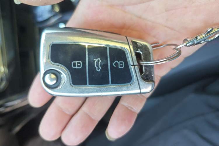 Used Volkswagen Tayron 2020 280TSI Two-Wheel Drive Luxury Connect Edition Vehicle Key