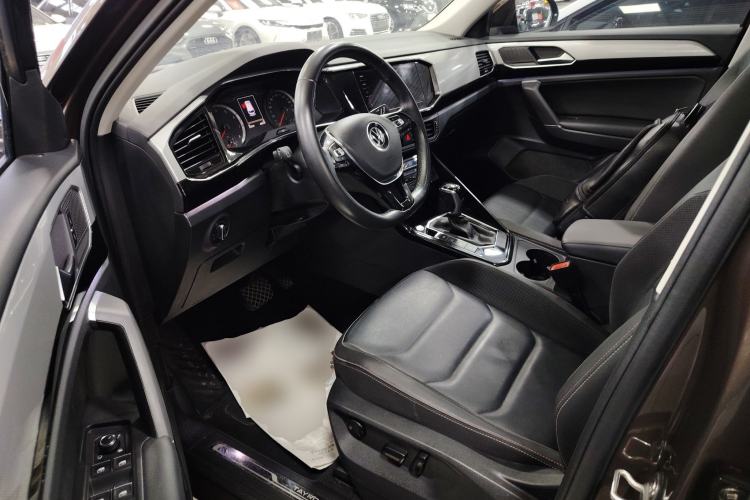Used Volkswagen Tayron 2020 280TSI Two-Wheel Drive Luxury Connect Edition Driver Seat