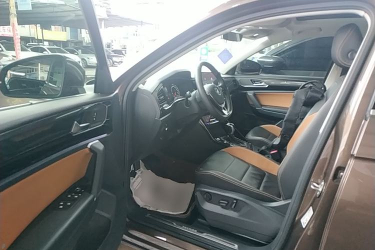 Used Volkswagen Tayron 2020 330TSI Two-Wheel Drive Luxury Smart Connectivity Version Driver Seat