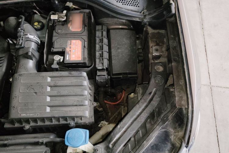 Used Volkswagen Tayron 2020 330TSI Two-Wheel Drive Luxury Smart Connectivity Version Engine Bay Right