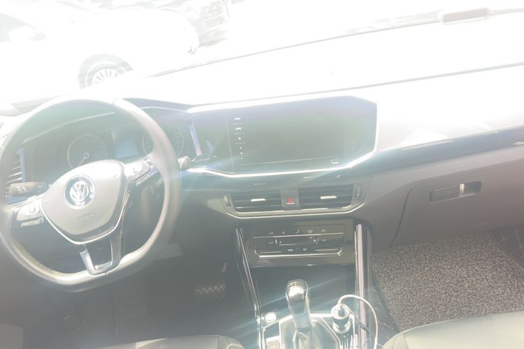 Used Volkswagen Tayron 2020 330TSI Two-Wheel Drive Luxury Smart Connectivity Version Interior 4