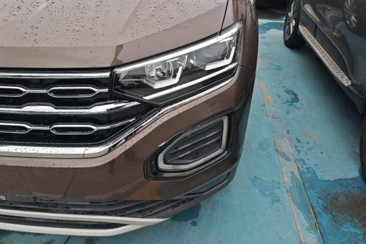 Used Volkswagen Tayron 2020 330TSI Two-Wheel Drive Luxury Connected Pro Edition Left Front Headlight