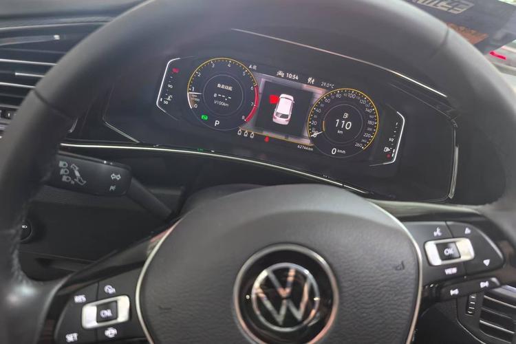 Used Volkswagen Tayron 2020 330TSI Two-Wheel Drive Luxury Connected Pro Edition Odometer Close Up