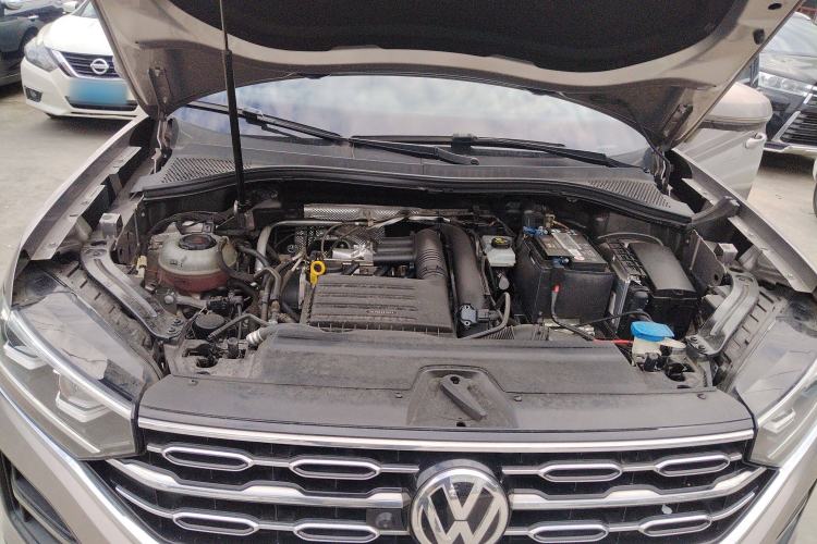 Used Volkswagen Tayron 2020 280TSI Two-Wheel Drive Luxury Connect Edition Engine Bay