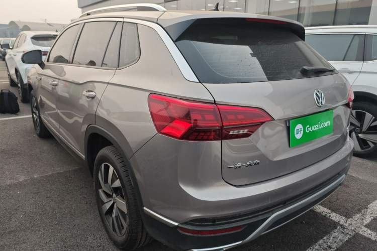 Used Volkswagen Tayron 2020 330TSI Two-Wheel Drive Luxury Smart Connectivity Version Rear Left 45 Deg