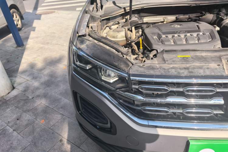 Used Volkswagen Tayron 2020 330TSI Two-Wheel Drive Luxury Connected Pro Edition Right Front Headlight