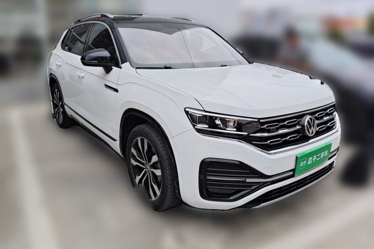 Used Volkswagen Tayron 2020 380TSI All-Wheel Drive R-Line Connected Version Front Right 45 Deg