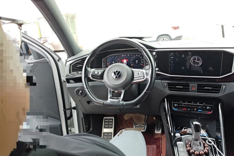 Used Volkswagen Tayron 2020 380TSI All-Wheel Drive R-Line Connected Version Steering Wheel