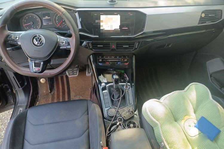 Used Volkswagen Tayron 2020 330TSI Two-Wheel Drive Luxury Smart Connectivity Version Center Console