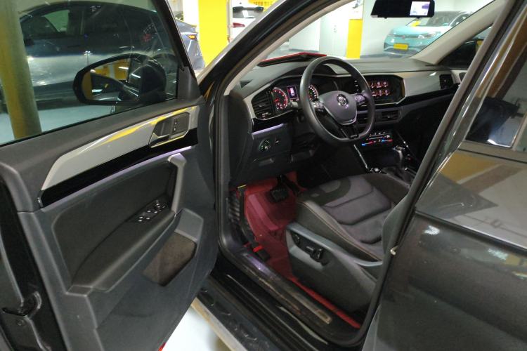 Used Volkswagen Tayron 2020 280TSI Two-Wheel Drive Luxury Connect Edition Driver Seat