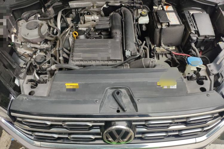 Used Volkswagen Tayron 2020 280TSI Two-Wheel Drive Luxury Connect Edition Engine Bay