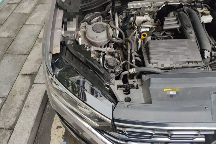 Used Volkswagen Tayron 2020 280TSI Two-Wheel Drive Luxury Connect Edition Engine Bay Right