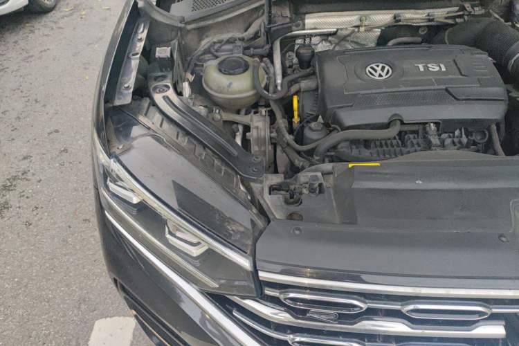 Used Volkswagen Tayron 2020 380TSI All-Wheel Drive R-Line Connected Version Engine Bay Right