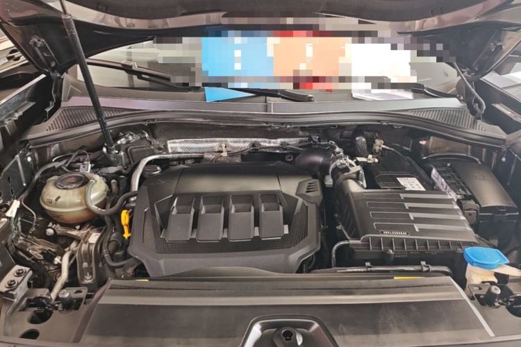 Used Volkswagen Tayron 2020 330TSI Two-Wheel Drive Luxury Smart Connectivity Version Engine Bay