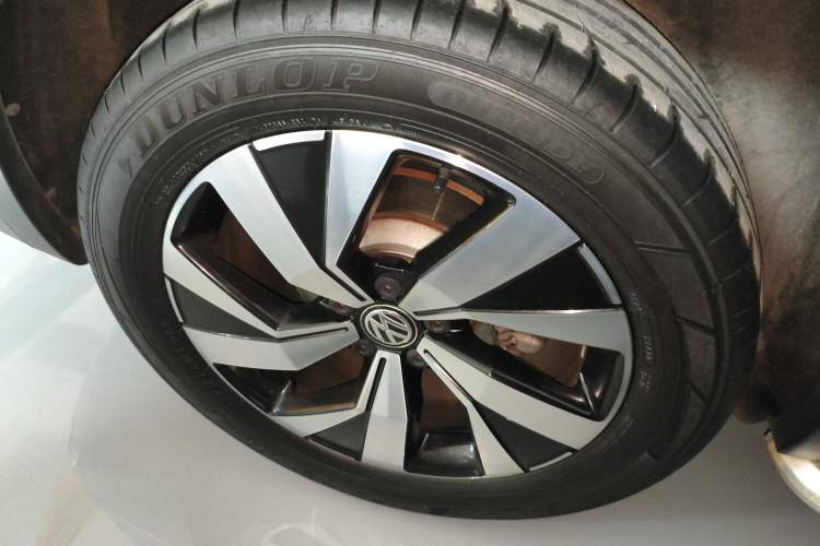 Used Volkswagen Tayron 2020 280TSI Two-Wheel Drive Luxury Connect Edition Exterior 5