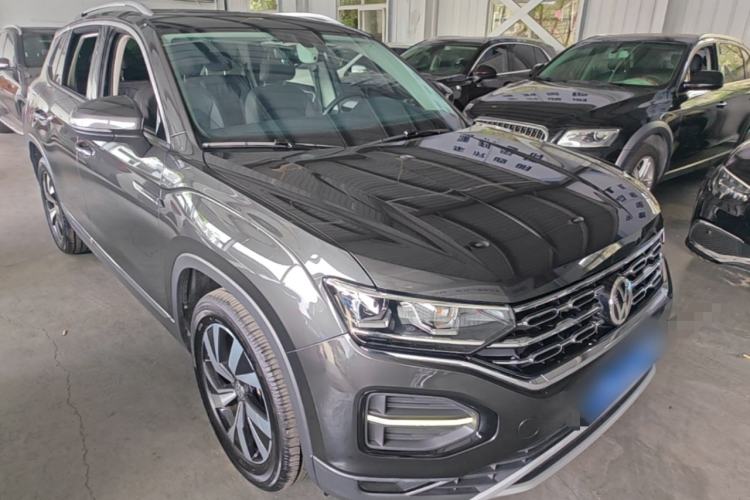 Used Volkswagen Tayron 2020 330TSI Two-Wheel Drive Luxury Smart Connectivity Version Front Right 45 Deg