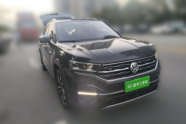 Used Volkswagen Tayron 2020 380TSI All-Wheel Drive R-Line Connected Version Front Right 45 Deg