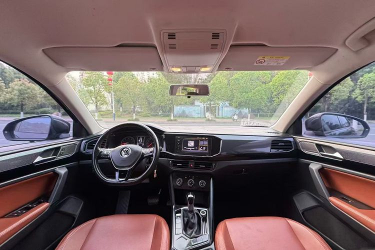 Used Volkswagen Tayron 2020 280TSI Two-Wheel Drive Comfort Connect Edition Headliner