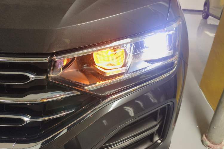 Used Volkswagen Tayron 2020 280TSI Two-Wheel Drive Luxury Connect Edition Left Front Headlight