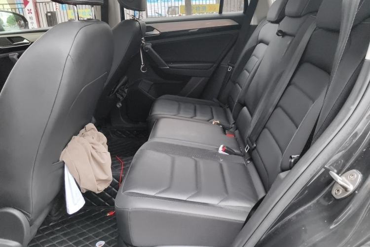 Used Volkswagen Tayron 2020 280TSI Two-Wheel Drive Luxury Connect Edition Left Rear Seat
