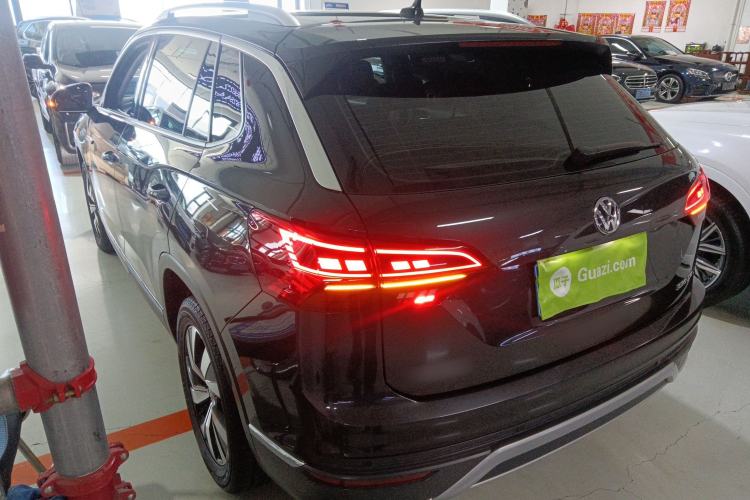 Used Volkswagen Tayron 2020 330TSI Two-Wheel Drive Luxury Smart Connectivity Version Rear Left 45 Deg