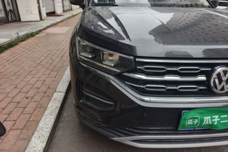 Used Volkswagen Tayron 2020 280TSI Two-Wheel Drive Luxury Connect Edition Right Front Headlight