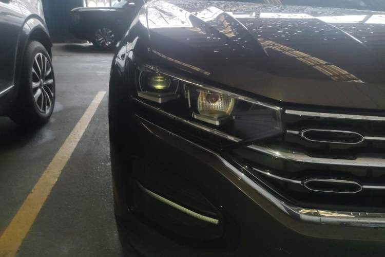 Used Volkswagen Tayron 2020 330TSI Two-Wheel Drive Luxury Smart Connectivity Version Right Front Headlight