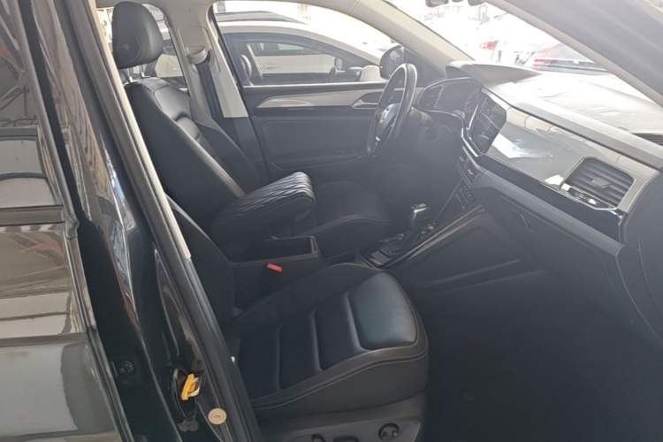 Used Volkswagen Tayron 2020 330TSI Two-Wheel Drive Luxury Smart Connectivity Version Right Front Seat