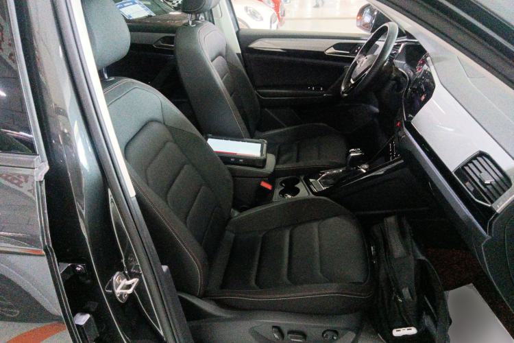 Used Volkswagen Tayron 2020 330TSI Two-Wheel Drive Luxury Smart Connectivity Version Right Front Seat